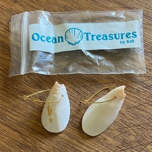 Artisan Handmade Shell Earrings from the Pacific Islands